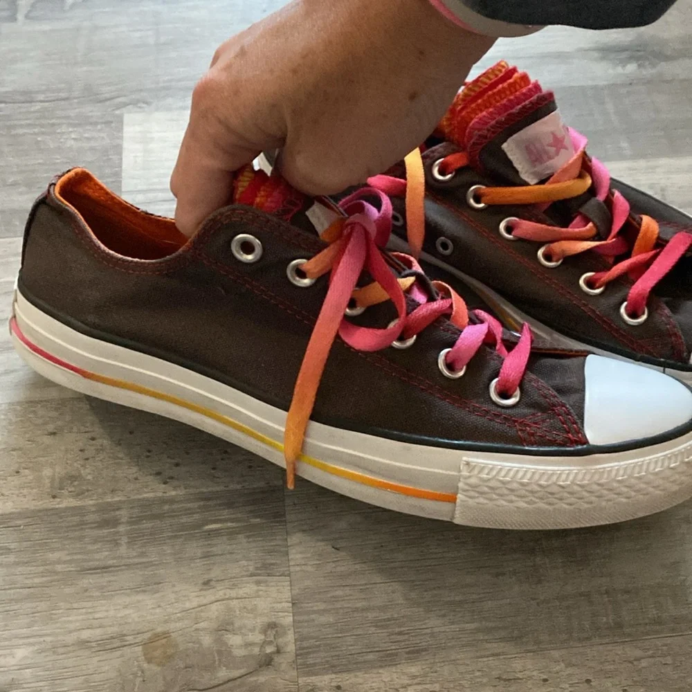 Rainbow multi tongue Converse- women’s 10 - Picture 2 of 3